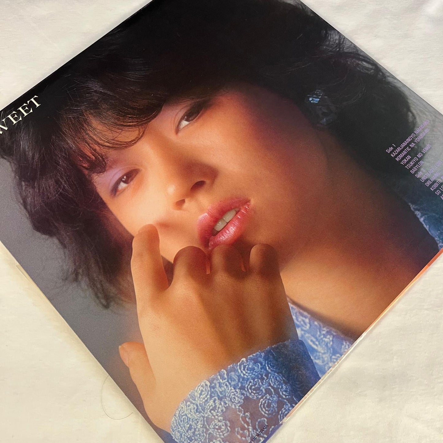 中森明菜 (Akina Nakamori) - Bitter And Sweet
